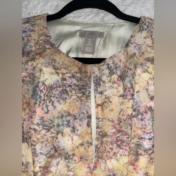 H&M Floral Dress - Picture 3 of 8